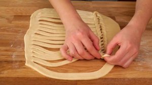 Потрясающий дрожжевой пирог с яблоками