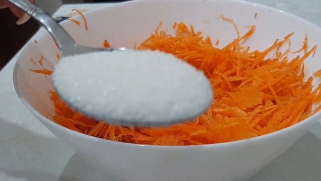 ВКУСНЮЩИЙ САЛАТ ИЗ МОРКОВИ ?? смотреть онлайн