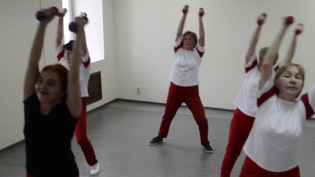 Физкультура на каждый день с Дианой Бурлаковой. Спортивный город смотреть онлайн