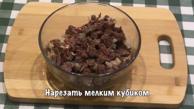 Салат Оливье с запеченными овощами - Зимний салат смотреть онлайн