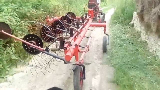 Мотоблок мотор січ, грабалка ворушілка сонечко. Частина 1 смотреть онлайн