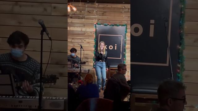 Marvin Gaye - I Heard It Through the Grapevine (cover) by Erika Borglum, age 18 смотреть онлайн