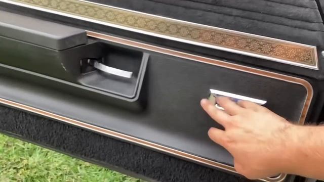 4k Mile, 1975 Oldsmobile Delta 88 Royale Coupe Review & Drive - Check out article in description! смотреть онлайн