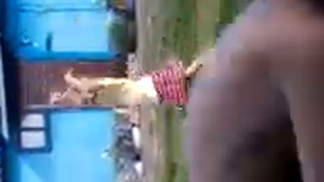 Деревенская девочка танцует №2 смотреть онлайн