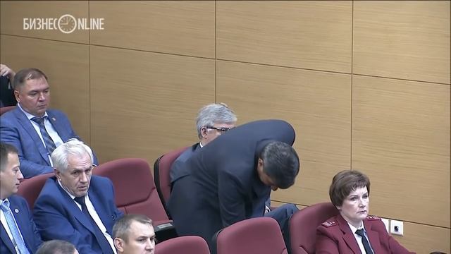 Минниханов о ремонте дорог: "Тяп-ляп не делайте!" смотреть онлайн