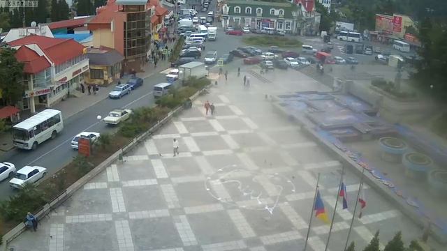 Вебкамера "Площадь Советская". Запись 11.10.2016 11:00:16 смотреть онлайн