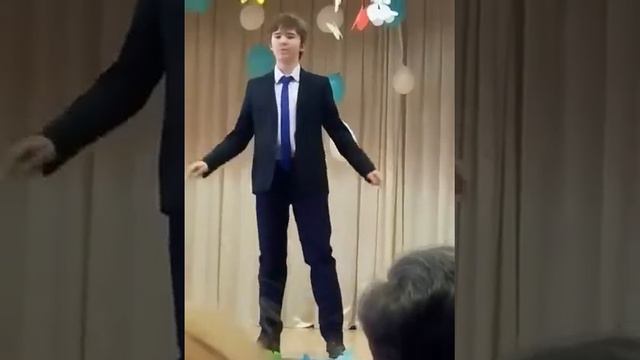 Влад плохо слышащий мальчик .Поздравление с 8 марта всех женщин, смотреть онлайн