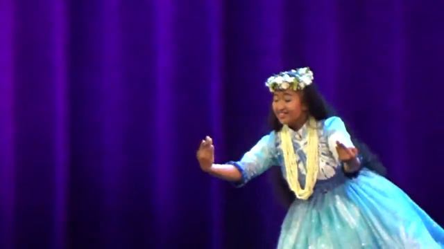 Hālau Hula ‘O Hokulani-2015 Queen Lili’uokalani Keiki Hula Competition-Kaikamahine Soloist. смотреть онлайн
