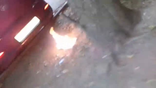 Поджигаем бумагу смотреть онлайн