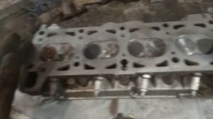 Троит двигатель ВАЗ 2101-07. Пропала компрессия в одном цилиндре.