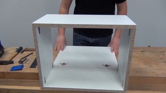 Монтаж скрытых петель с использованием разметочного шаблона BlueJig смотреть онлайн