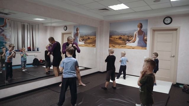 Приглашение на Торжественную церемонию награждения Первой казахской премией "Алтын адам" 2018 смотреть онлайн
