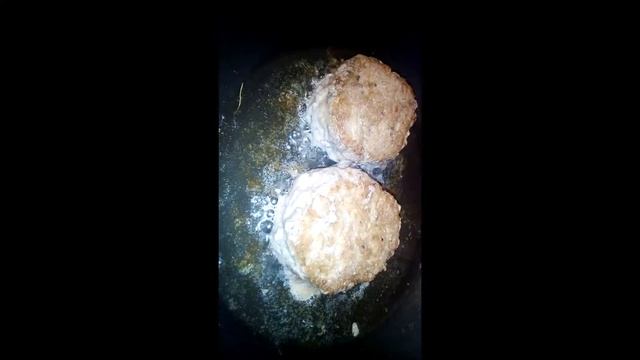 Готовлю котлеты из Мираторг куриный фарш смотреть онлайн