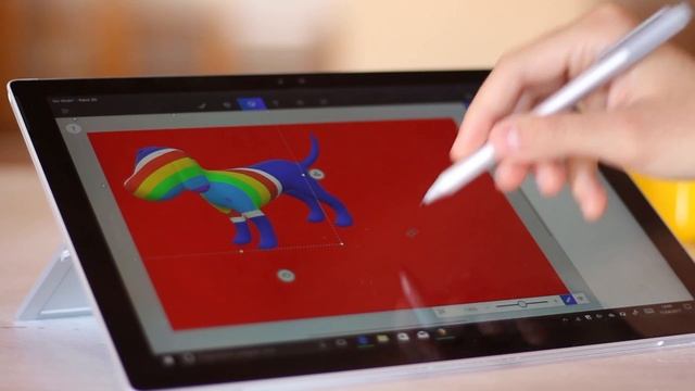 Windows 10 Creators Update en la Surface Pro 4, análisis en español смотреть онлайн