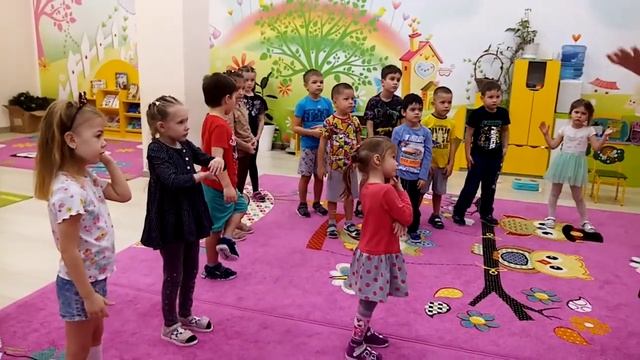 Вырастай-ка на Павловском (старшая группа). Врач. смотреть онлайн