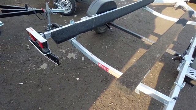 Прицеп Спутник Аква 55 смотреть онлайн