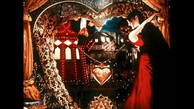 El Tango De Roxanne- Ewan McGregor,Jose Feliciano & Jacek Koman