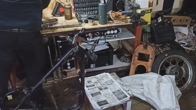 Установка перьев вилки восход! Часть 13. Восход эндуро с нуля своими руками