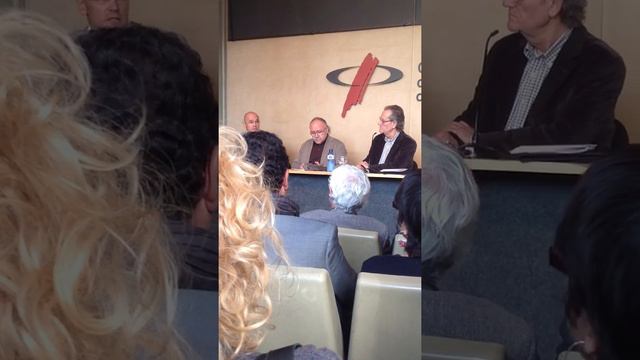Raul Romeva a esquerra i pais Col.legi de Periodistes смотреть онлайн