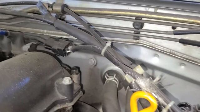 Mazda miata 1998 no start keeps blowing engine fuse! (problem solved) смотреть онлайн