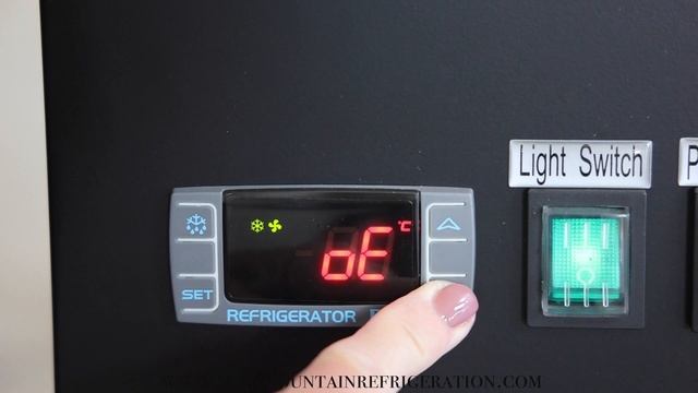 How to Change Temp To Celsius for PeakCold Products - Dixell Controller смотреть онлайн