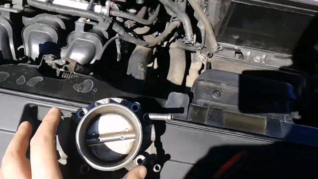 ЧИСТКА ДРОСЕЛЬНОЙ ЗАСЛОНКИ KIA SPORTAGE 3 | НЕ ЧИСТИЛИ 7 ЛЕТ | G4KD | МАСЛО В ПАТРУБКАХ смотреть онлайн