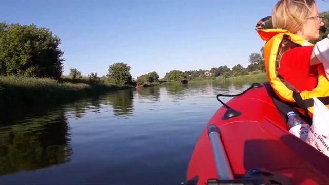 От Аксиньино до Иславское на моторной лодке по реке Москве смотреть онлайн