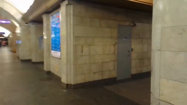 Станция метро "СЕННАЯ ПЛОЩАДЬ", ПЕТЕРБУРГ смотреть онлайн