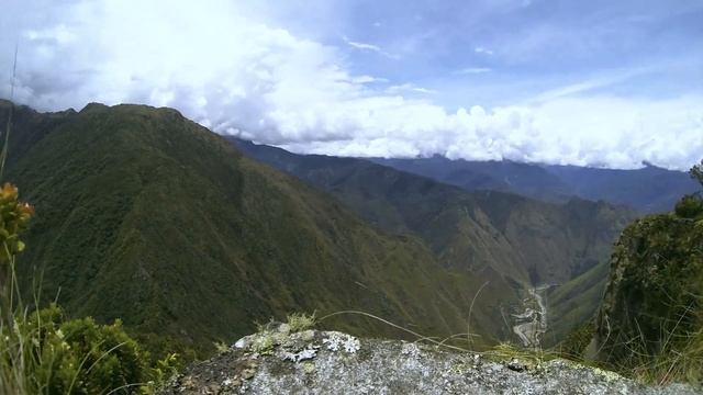 ?Climbing Machu Picchu Mountain Peru // Montaña Machu Picchu Hike ?? смотреть онлайн