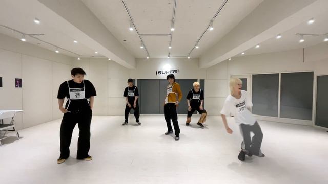 SUPERKIND (슈퍼카인드) 'Show! MusicCore' STAGE PRACTICE : MOODY