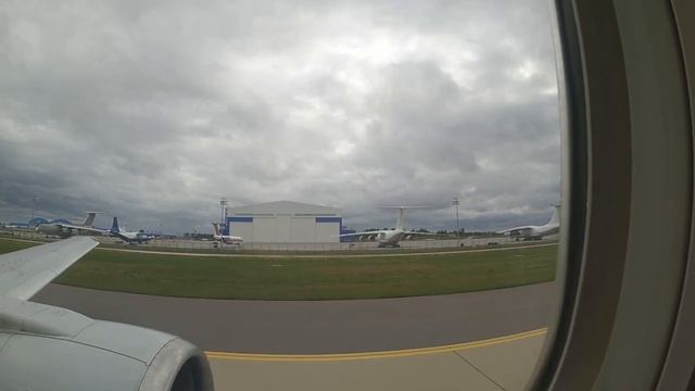 Взлёт из Национального Аэропрта Минск, Белавиа, Боинг 737-500. 2018 г. смотреть онлайн