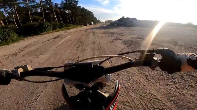 KUBA ZACIERA HUSQVARNA CR 65 TWO STROKE POWER смотреть онлайн