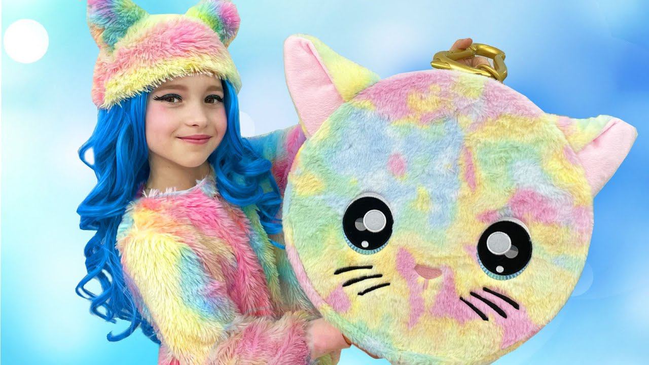 Sofia dresses and makeup with Fashion Doll Na! Na! Na! Surprise! смотреть онлайн