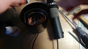 Кофемолка Krups F203, не работает из за попадания сахара и воды. Ремонт при помощи молотка