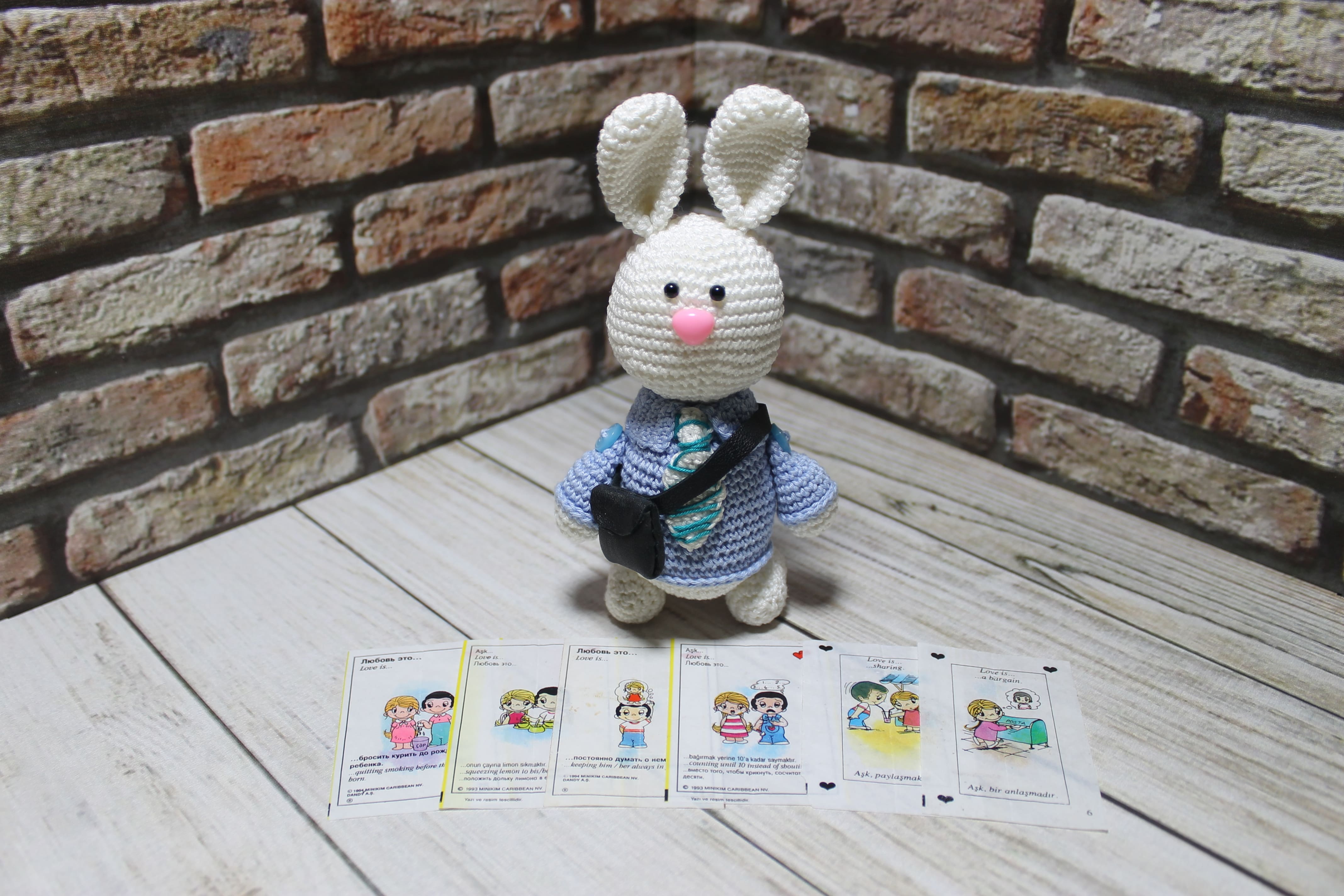 Вкладыши «Love is…» 1 серия, 3 серия