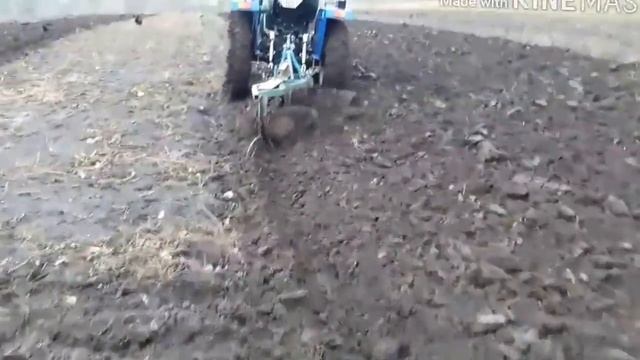 Оранка трактором Dong Feng 244 смотреть онлайн