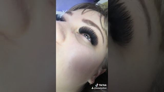 Мегаобьем ресниц смотреть онлайн