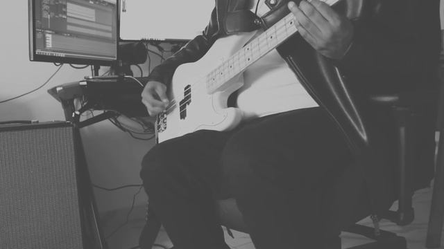 Alien (Live at the Key Club). - Pennywise (bass cover) смотреть онлайн