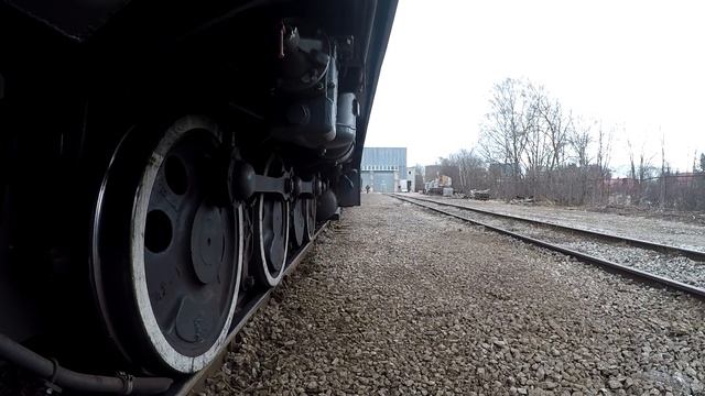 ДВИЖОК ОТ ФУРЫ ТАЩИТ 500 ТОНН! смотреть онлайн