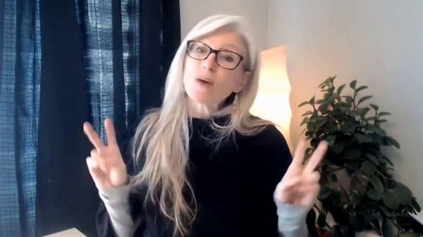 Sara Gilbert. Keynote Speaker and Trainer Coach and Business Strategist