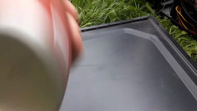 Как почистить комп от пыли?! Поможет ли сжатый воздух? смотреть онлайн