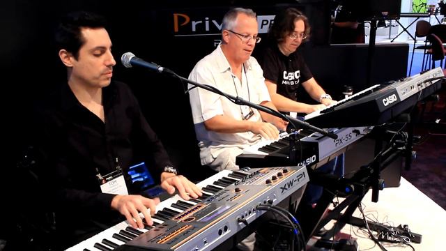 Casio at NAMM: Steppin' Out with Tom Brislin смотреть онлайн