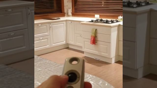 Жалюзи деревянные в загородный дом с электроприводом смотреть онлайн