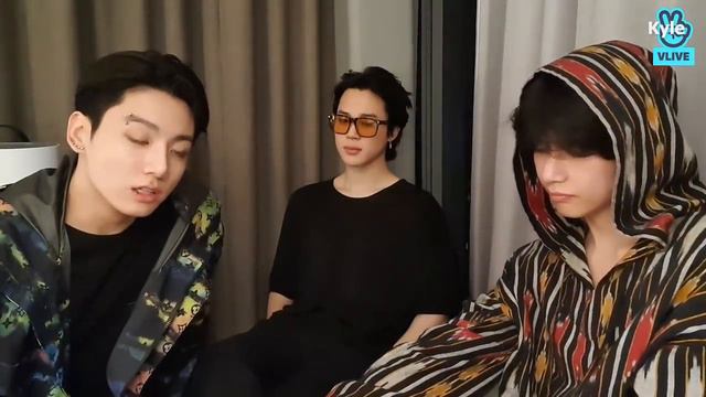 Трансляция Ви, Чимина и Чонгука на Vlive (Часть 2)