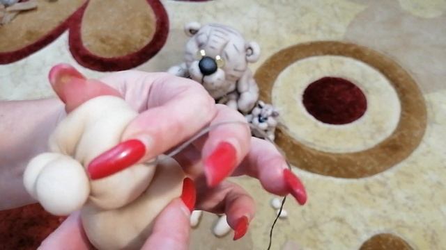Тигрёнок из Капрона. Как своими руками сделать сувенир игрушку к Новому году 2022 год смотреть онлайн