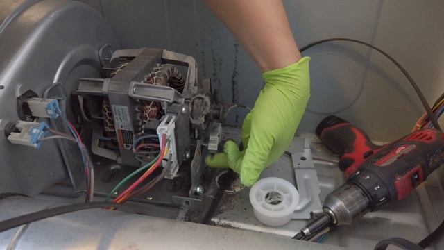 Почему лучше не давать гарантий на чистку drain line. Заменим idler pulley в сушильной машине смотреть онлайн
