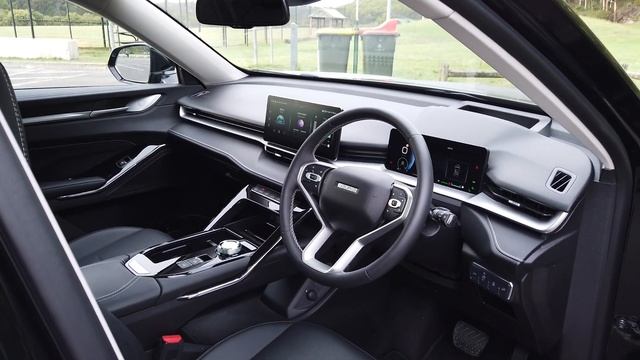 2022 Haval H6 Ultra HYBRID - "Should You Wait for a RAV4?" | "Two Dads" Review | BRRRRM Australia смотреть онлайн