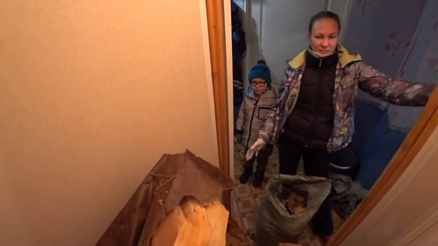 ?ремонтируем старый туалет в доме. часть первая смотреть онлайн