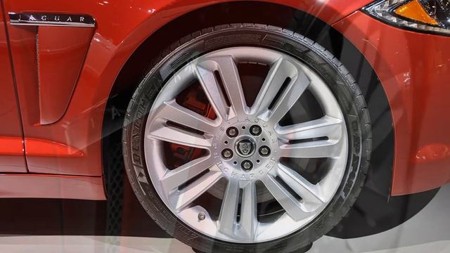 2012 Jaguar XFR (2011 New York Auto Show) смотреть онлайн