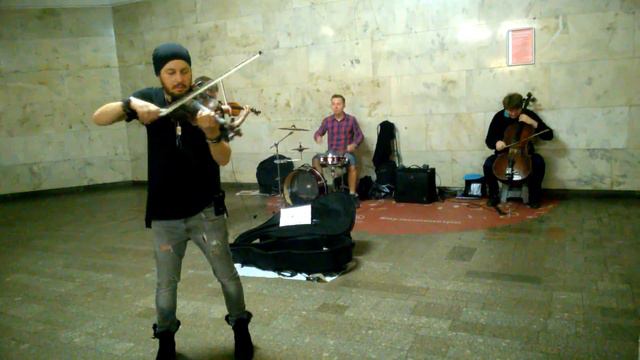 Музыка в метро. Mulerman And Co